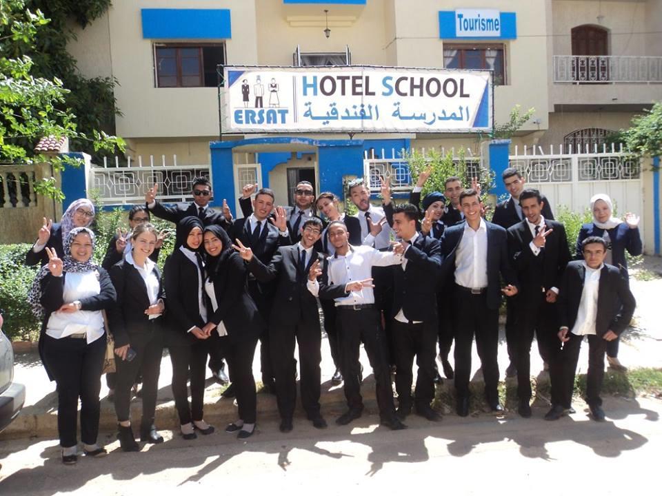 Hotel School Ersat Azrou Exterior foto